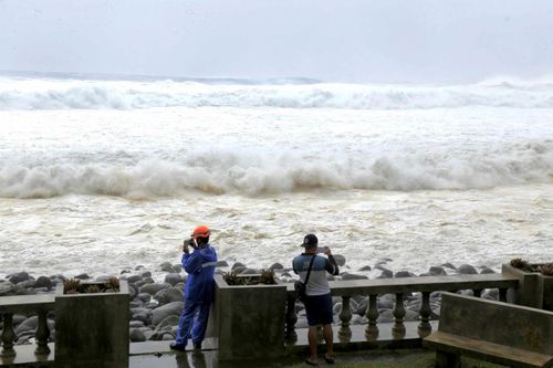 Biến đổi khí hậu góp phần hình thành nên các siêu bão ra sao?