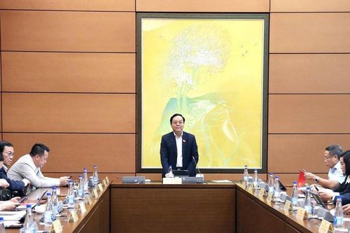 Dự án Luật Chuyển đổi số: Không để ai 'bị bỏ lại phía sau' trong tiến trình số hóa