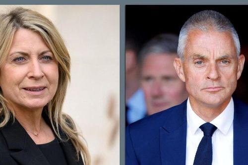 Tổng giám đốc BBC từ chức do bê bối cắt ghép phát biểu của Tổng thống Trump