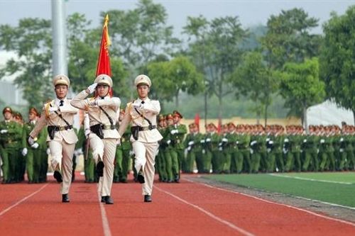 Nhận diện, đấu tranh phản bác các quan điểm sai trái, xuyên tạc về lực lượng CAND trong tình hình mới