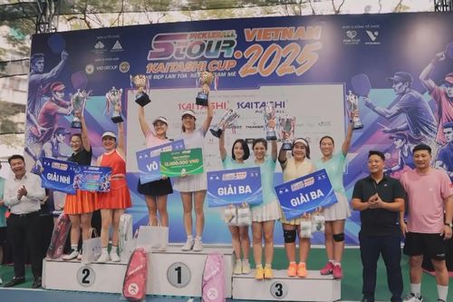 Sôi nổi giải Pickleball S-Tour 2025