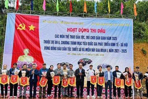 Sôi nổi các hoạt động thi đấu thể thao dân tộc và trò chơi dân gian năm 2025 tại xã Canh Tân