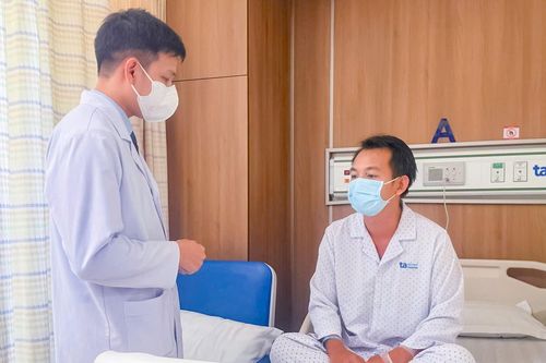 Vụ ngộ độc bánh mì ở TP.HCM: Số ca nhập viện tăng lên hơn 230