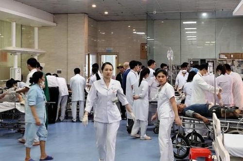 Thông tin mới nhất về sức khỏe 7 người trong vụ tai nạn trên cao tốc