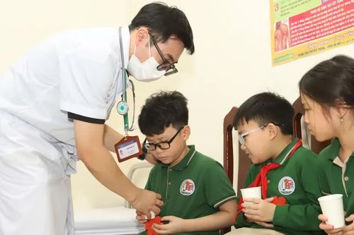 Phường Ba Đình diễn tập xử lý ngộ độc thực phẩm tại trường học