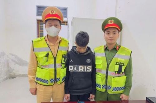 Vào trường học chôm 'dế'