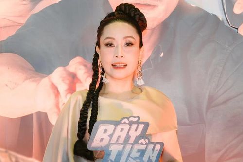 Tái xuất màn ảnh rộng, Kiều Oanh bất ngờ tự nhận mình là 'tân binh có thâm niên'