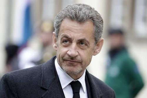 Vì sao cựu Tổng thống Pháp Sarkozy được tại ngoại?