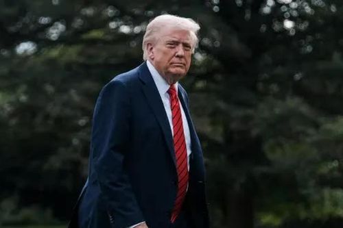 Tổng thống Trump yêu cầu đài BBC (Anh) xin lỗi công khai và bồi thường vì 'gây tổn hại danh tiếng'