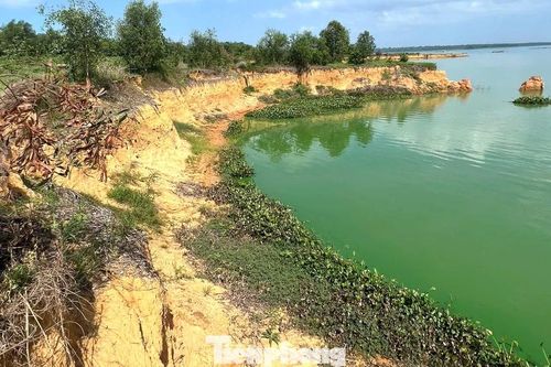 Đua nhau hút cát, hồ nhân tạo lớn nhất Đông Nam Á bị xói lở nghiêm trọng