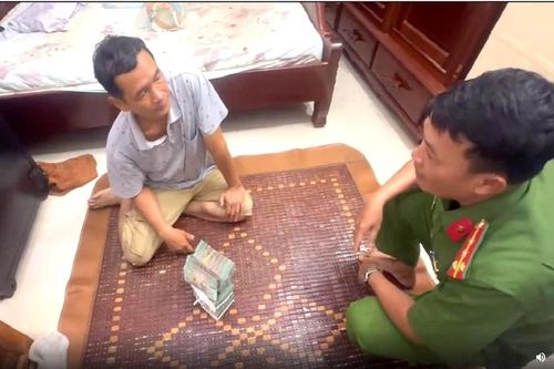 Nhanh chóng truy bắt đối tượng mở cốp xe trộm 1,8 tỉ đồng