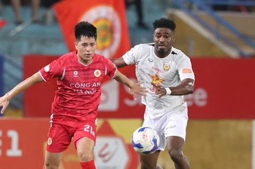 CAHN tiếp tục bất bại ở V.League; Doku khuấy đảo Premier League