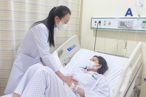 TP Hồ Chí Minh: Gần 300 ca nghi ngộ độc thực phẩm liên quan bánh mì 'Cóc Cô Bích'