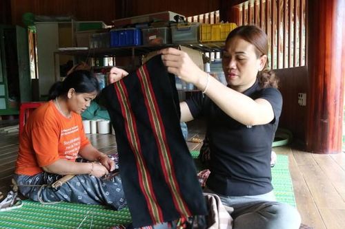 Những nữ bí thư chi bộ: Điểm tựa của bản làng vùng cao