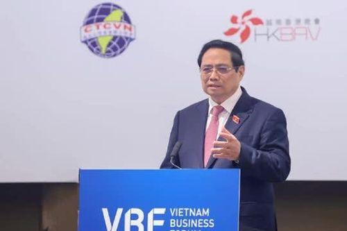 Thủ tướng kêu gọi doanh nghiệp tiên phong chuyển đổi xanh và kinh tế số