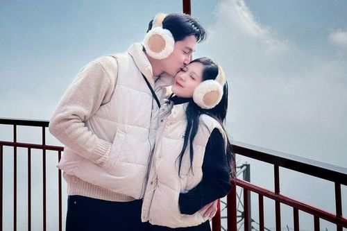 Chiếc lò nướng trị giá 2 triệu đồng của vợ chồng Đình Tú