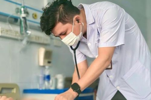 Sốt mò dễ nhầm với cúm, chẩn đoán muộn có thể nguy hiểm tính mạng