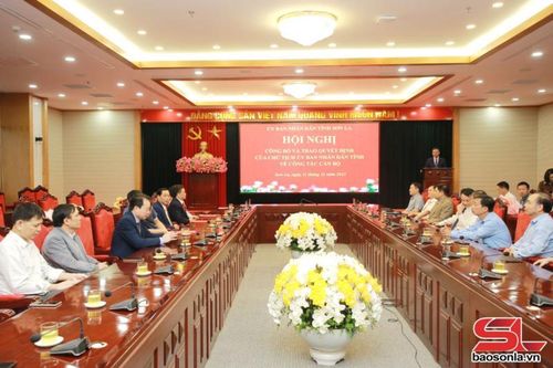 Sơn La trao các quyết định điều động, bổ nhiệm cán bộ