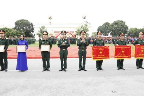 Ban Thanh niên Quân đội phát động Ngày hội 'Thanh niên quân đội với văn hóa giao thông'