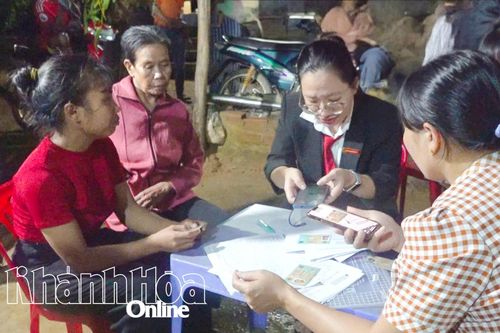 Thúc đẩy chi trả an sinh xã hội không dùng tiền mặt