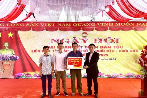 Ngày hội Đại đoàn kết toàn dân tộc liên khu dân cư: Tân Lập, Cuổi Tở 1, Cuổi Tở 2, Cuổi Nưa