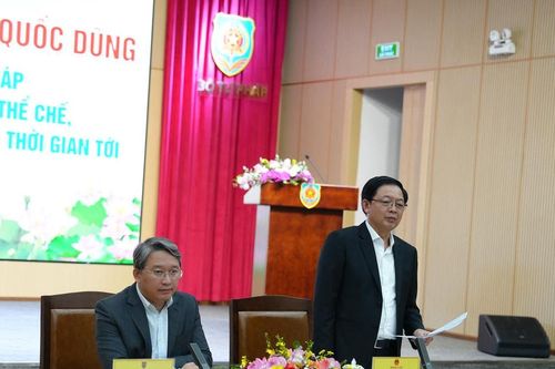 Nâng cao chất lượng đội ngũ cán bộ làm công tác xây dựng thể chế