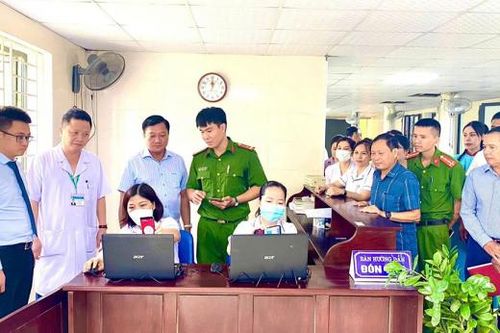 Công an Hà Tĩnh và những cái nhất trong thực hiện Đề án 06