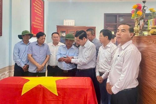 Đoàn Ban Công tác đặc biệt Chính phủ Việt Nam làm việc tại tỉnh Savannakhet, nước bạn Lào