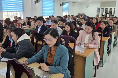 Tập huấn kiểm tra tiền sử và tiêm chủng bù liều cho trẻ nhập học các cơ sở giáo dục mầm non, tiểu học