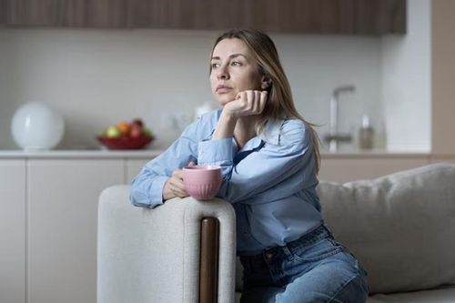 Vì sao mỗi phụ nữ nên có tài khoản tiết kiệm bí mật, không cho chồng biết?