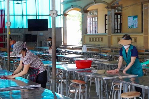 Hơn 160 học sinh mắc cúm A, cả trường ở Nghệ An nghỉ học dài ngày