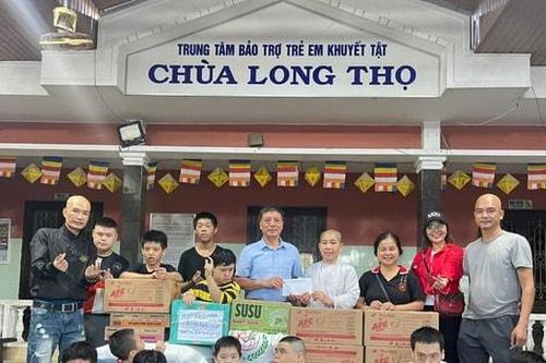 Hội Cứu trợ trẻ em khuyết tật Hà Nội hỗ trợ đồng bào bị ảnh hưởng bão lũ