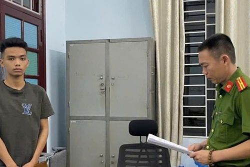 Đà Nẵng: Bắt thanh niên ép trẻ 13 tuổi trộm điện thoại