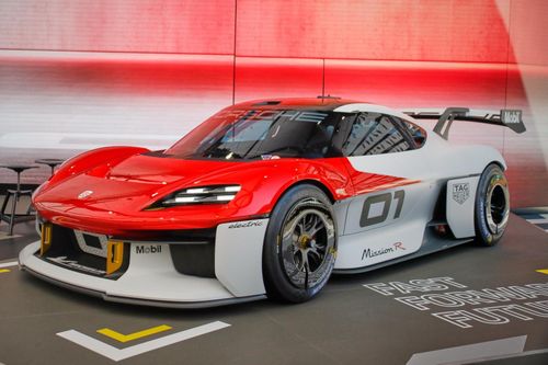 Khủng hoảng tại Porsche kéo lợi nhuận của cổ đông lớn nhất xuống thấp