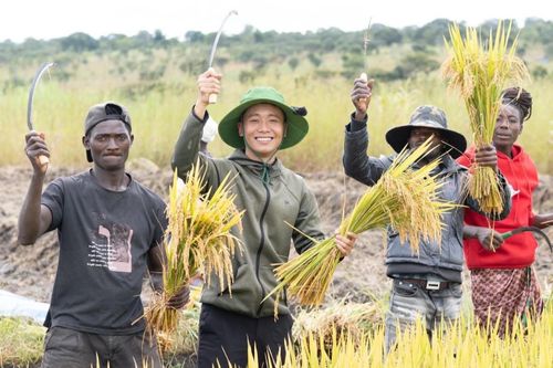 Động thái của Team Châu Phi trước ngày Quang Linh Vlogs hầu tòa