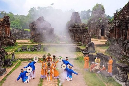 Đánh thức đêm di sản Mỹ Sơn bằng sắc màu văn hóa Chăm