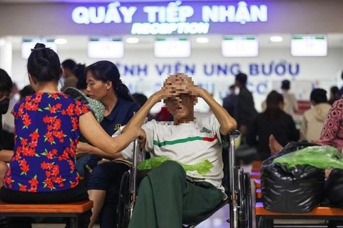 Cuộc giằng co giữa hy vọng sống và gánh nặng tài chính
