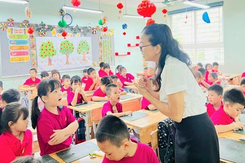 Bộ Nội vụ đề nghị không quy định hệ số lương đặc thù đối với nhà giáo