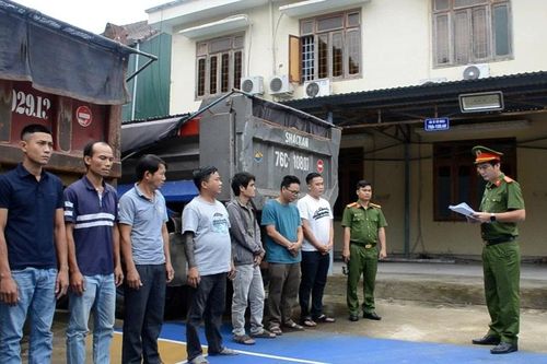Công an tỉnh Quảng Ngãi triệt xóa đường dây khai thác cát trái phép trên sông Trà Khúc