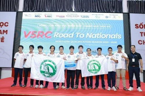 Từ phòng lab đến đấu trường robot: Hành trình của những chồi non STEM Việt Nam