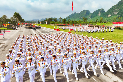 Dự thảo chính sách thu hút, trọng dụng nhân tài đối với Quân đội nhân dân Việt Nam: Có thể hưởng phụ cấp bằng 550% lương