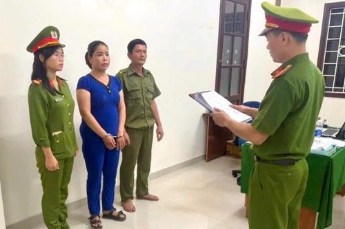Nữ quái chuyên 'đá xế' sa lưới
