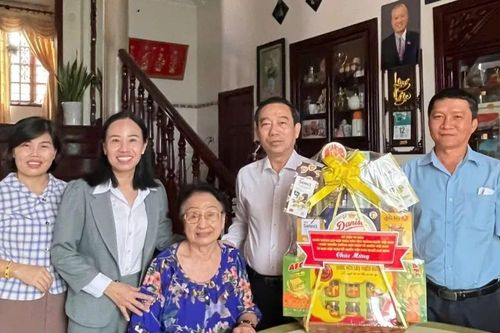 Tri ân các thế hệ cán bộ Mặt trận nhân kỷ niệm 95 năm Ngày thành lập Mặt trận Dân tộc Thống nhất Việt Nam