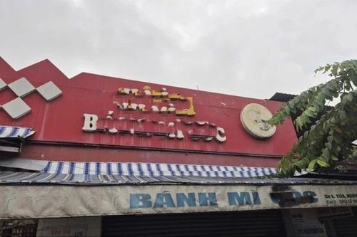 Vụ ngộ độc bánh mì ở TP HCM có tổng cộng 304 người nhập viện