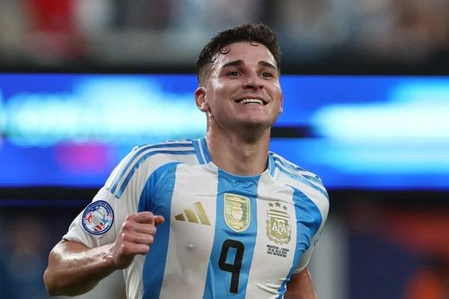Argentina loại 3 tuyển thủ bởi 'lý do kỳ lạ'
