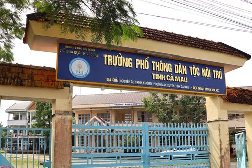 Phát triển giáo dục, nâng cao chất lượng nguồn nhân lực đồng bào DTTS