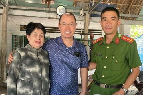 Việt Kiều Pháp gửi thư cảm ơn công an phường giúp đoàn tụ người thân