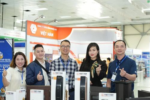 Khai mạc hội chợ triển lãm sản phẩm công nghiệp chủ lực Hà Nội năm 2025