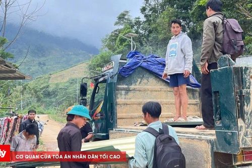 Hỗ trợ người dân sớm ổn định cuộc sống sau mưa lũ