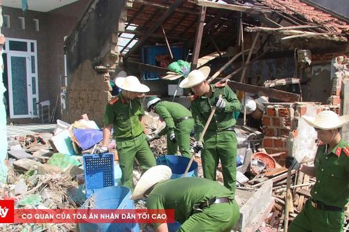 Thủ tướng yêu cầu khẩn trương khắc phục hậu quả bão, lũ tại Trung Bộ